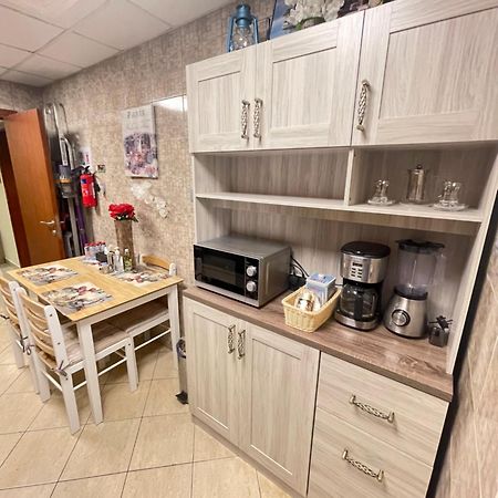 Apartamento Bright Luxury 2Br Aprt Dubai Marina With Balcony Exterior foto