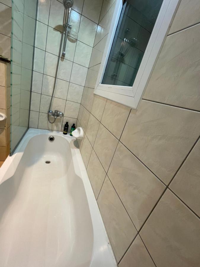 Apartamento Bright Luxury 2Br Aprt Dubai Marina With Balcony Exterior foto