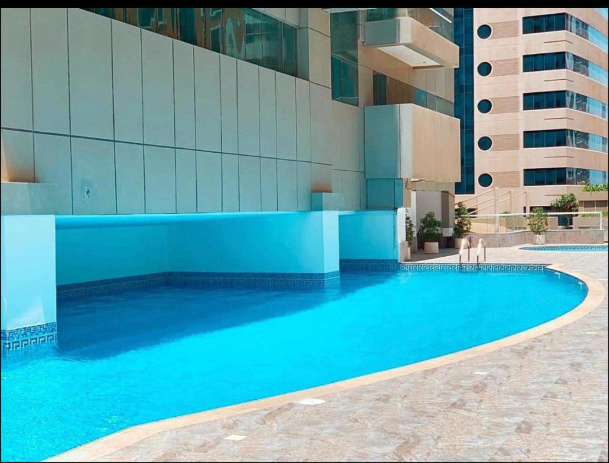 Apartamento Bright Luxury 2Br Aprt Dubai Marina With Balcony Exterior foto